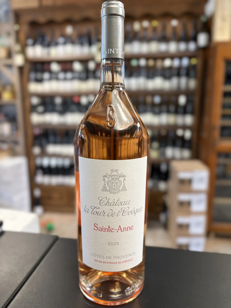 Bouteille de vin rosé Sainte-Anne 2025 du Château la Tour de l'Évêque, appellation AOP Côtes de Provence.