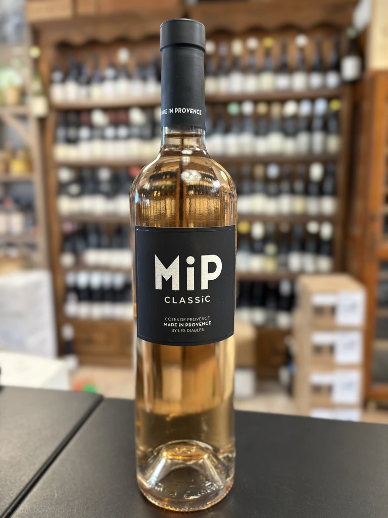 Bouteille de vin rosé MiP Classic by Les Diables, appellation AOP Côtes de Provence.